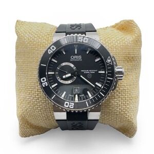 Oris Aquis Titan Small Second Black Rubber Strap Automatic Mens Watch 7664 BOX